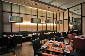 Limketkai Luxe Hotel,Misamis Oriental>>Cagayan De Oro,5 star