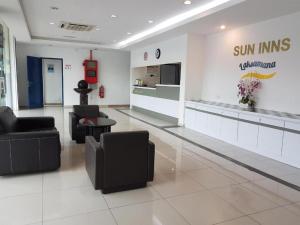 sun inns hotel laksamana