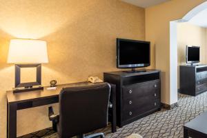 Clarion Hotel & Conference Centre,Sherwood Park>>Edmonton,3 star