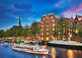 luxury suites amsterdam