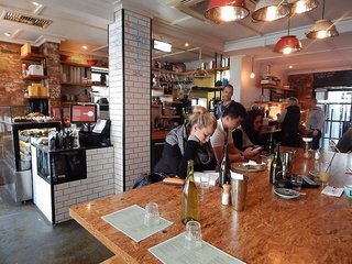381 Cremorne,Cremorne>>Cranbourne,4 star