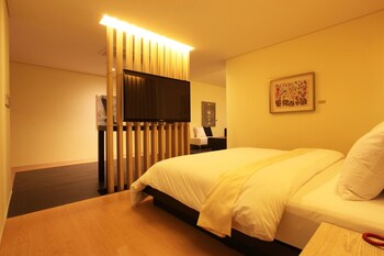 seocho yuwon hotel nambu terminal