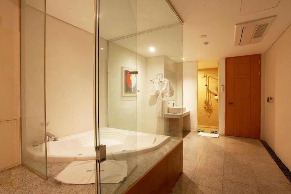 seocho yuwon hotel nambu terminal