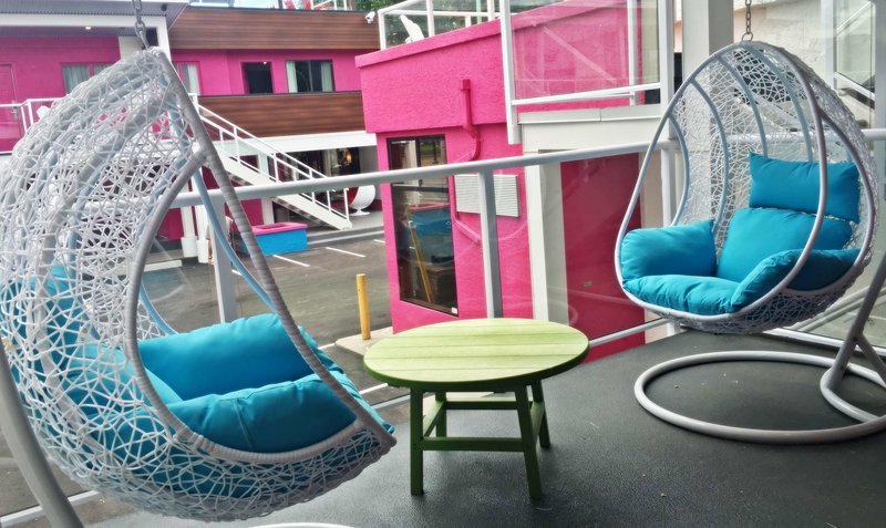 hotel zed kelowna