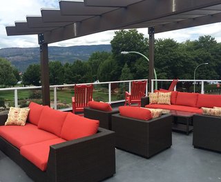 hotel zed kelowna