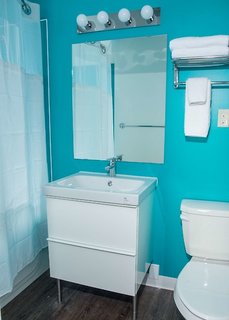 Hotel Zed Kelowna,Kelowna>>British Columbia,3 star