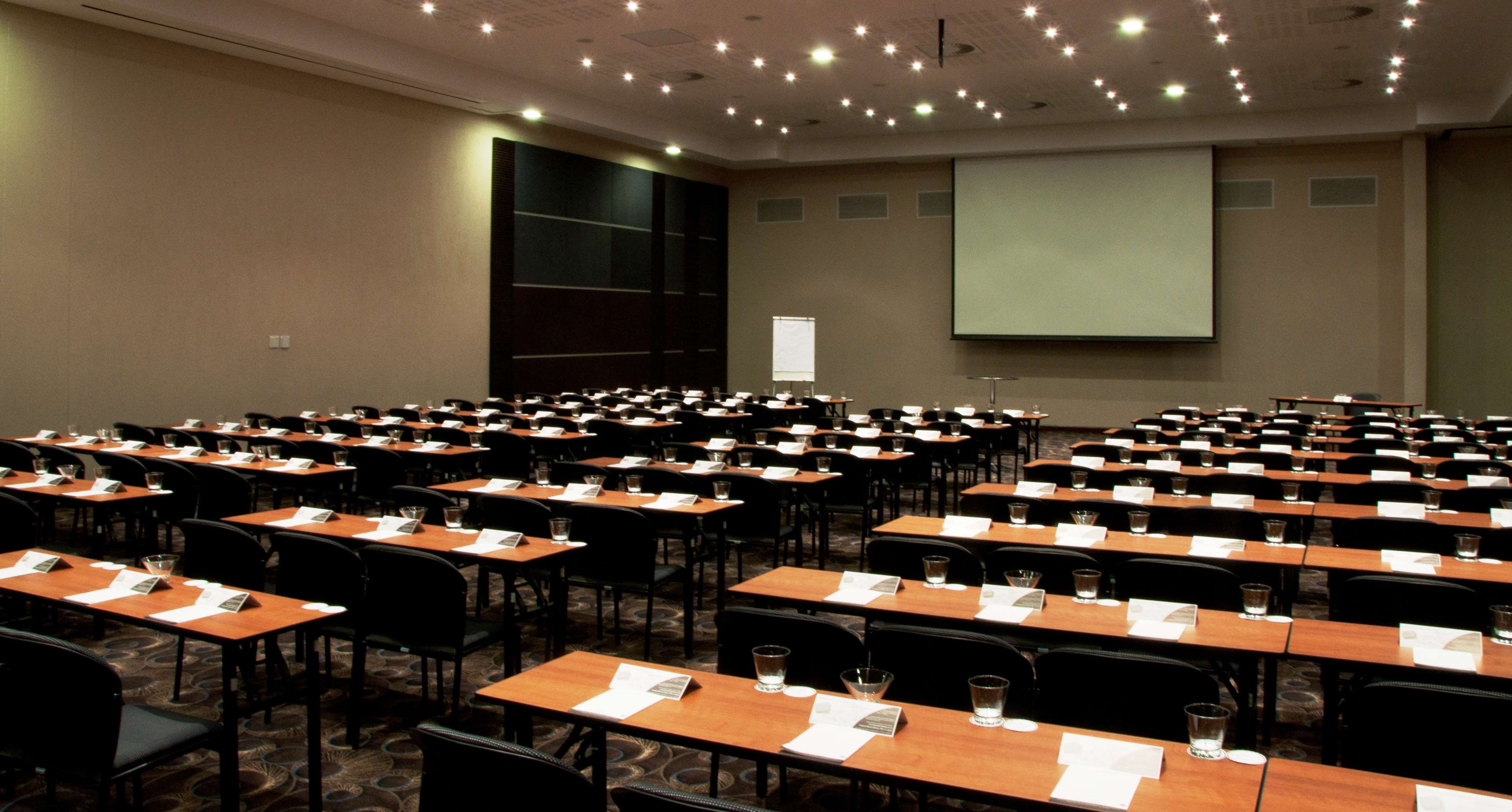 protea hotel by marriott o r tambo airport