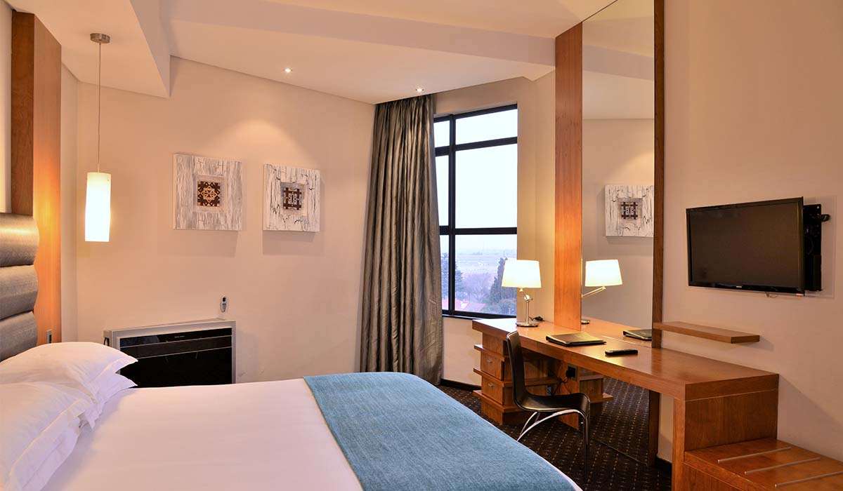 protea hotel by marriott o r tambo airport