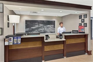 hampton inn atlanta town center kennesaw