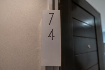 The Richy Place Guest House,Pathumwan>>Bangkok,3 star