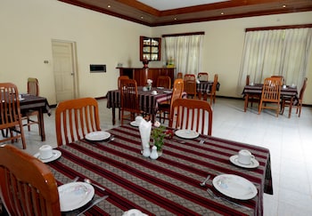 kyaw hotel
