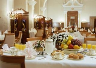Natsionalny Hotel,Kyiv>>Kyiliv,5 star