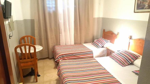 hostal el peine