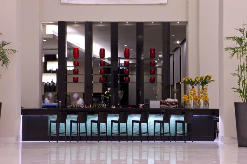 dusit thani lakeview cairo