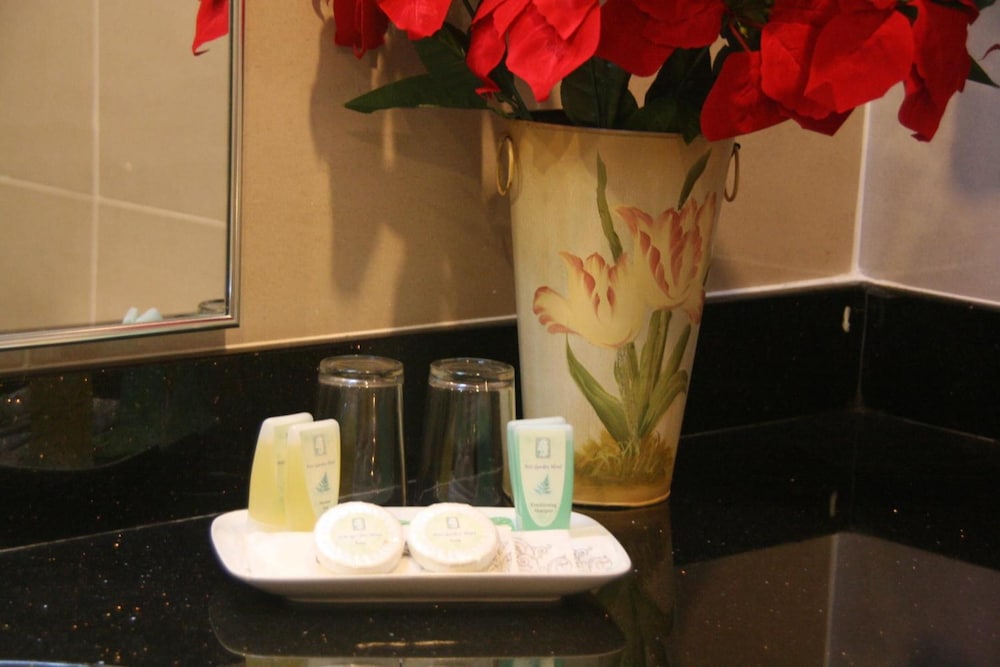 ritz garden hotel manjung