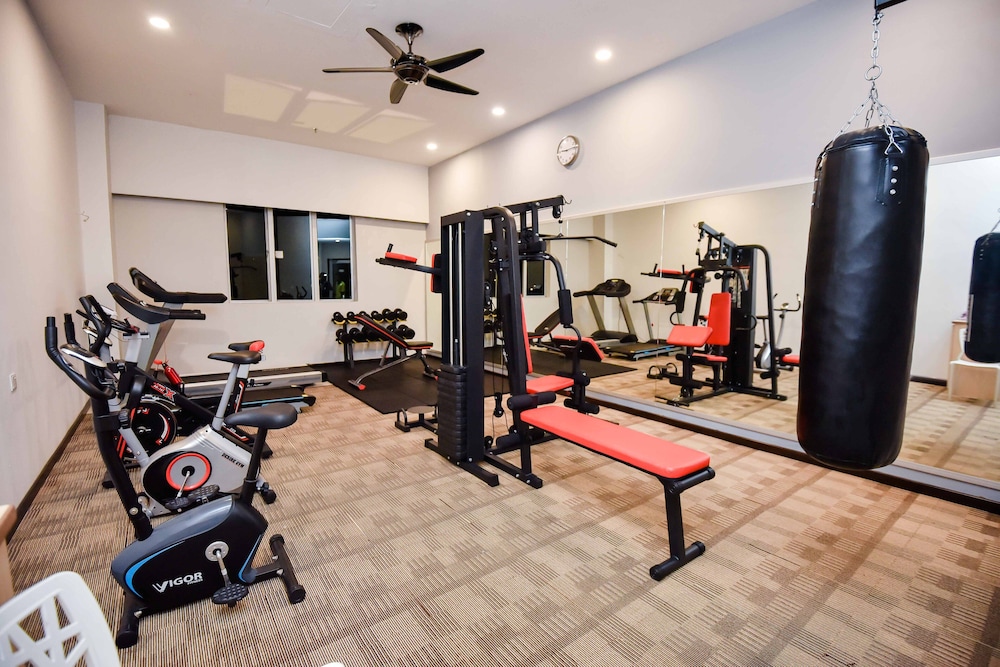 ritz garden hotel manjung