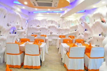 royal penguin boutique hotel and spa