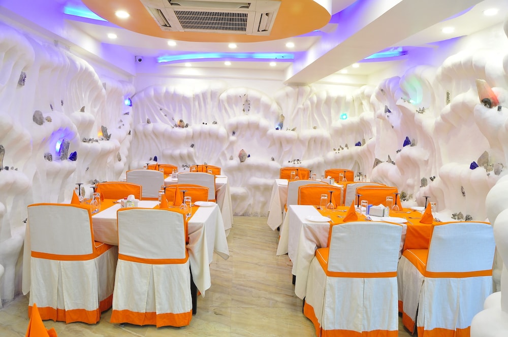 royal penguin boutique hotel and spa