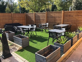 kyriad direct marseille est la valentine