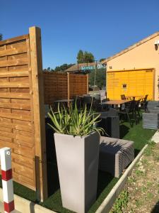 kyriad direct marseille est la valentine