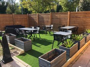 kyriad direct marseille est la valentine