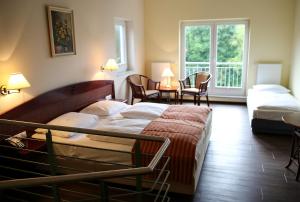Schloss Klink,On A Lake,4 star