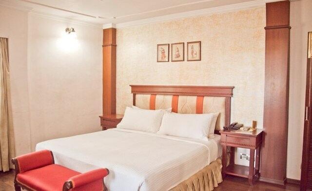 hotel gulshan international