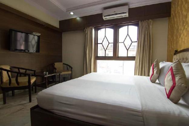 hotel gulshan international
