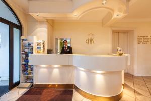 Novum Hotel Kronprinz Berlin,Charlottenburg>>Berlin,4 star