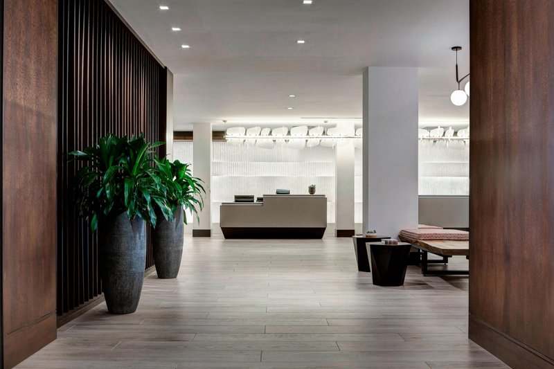 new york laguardia airport marriott