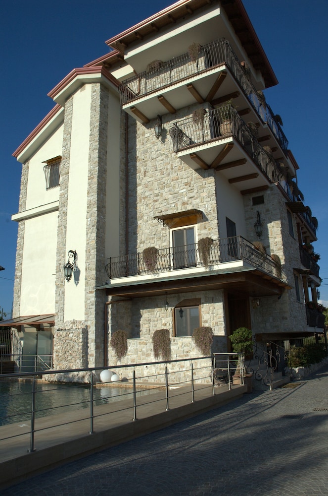 hotel villa clementina