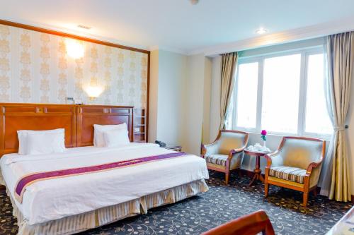 a25 hotel 19 phan dinh phung