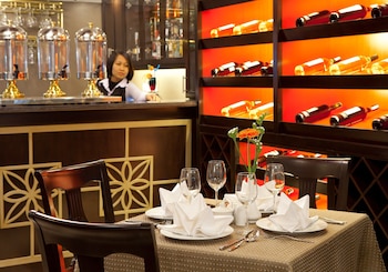 a25 hotel 19 phan dinh phung