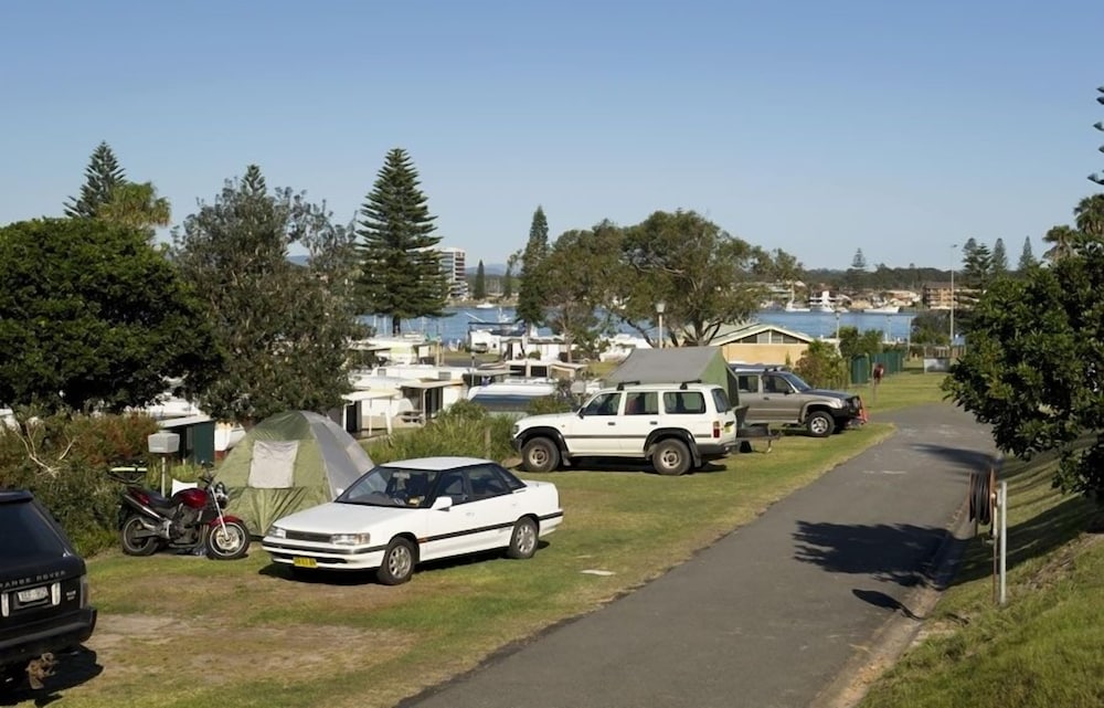 reflections forster beach holiday park