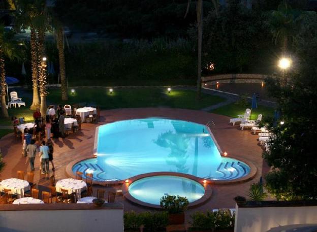 hotel barbarella