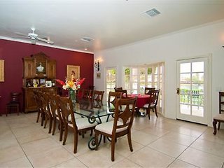 The Chateau At Lake La Quinta,Desert Palms>>Bermuda Dunes,4 star