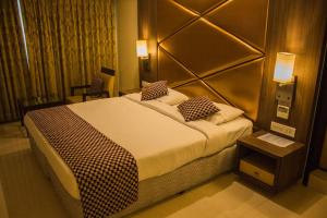 hotel corporate