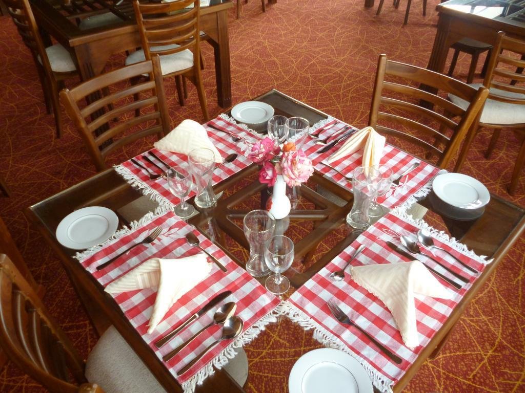 daffodils hotel