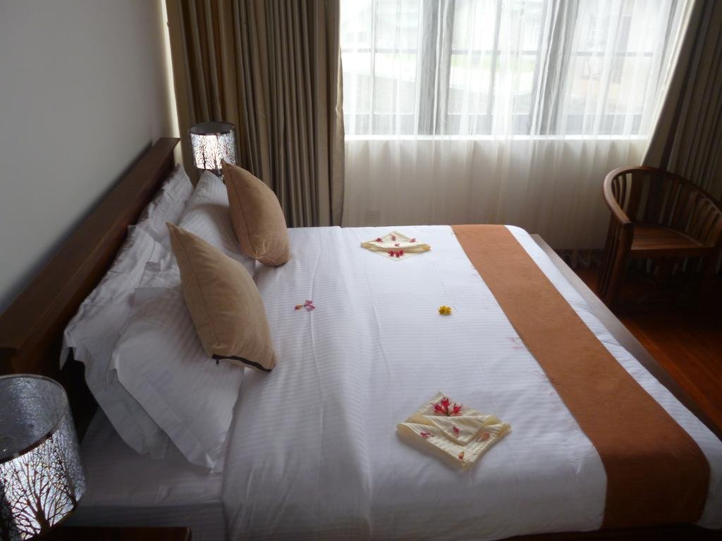 daffodils hotel