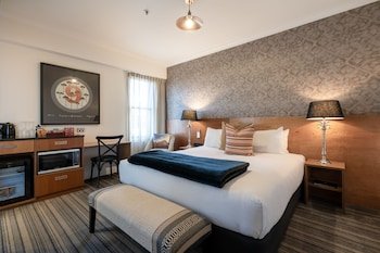 the state hotel