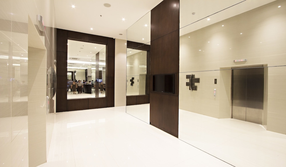 bayfront hotel cebu north reclamation