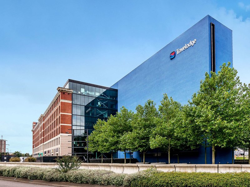 travelodge birmingham fort dunlop