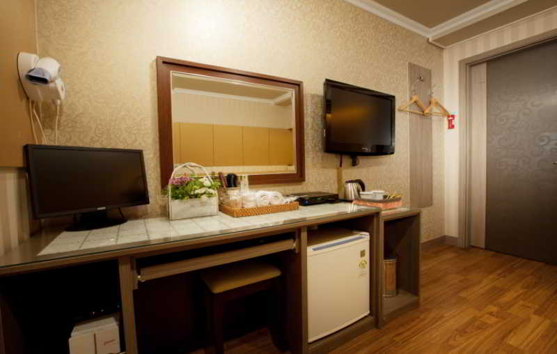 hotel elin