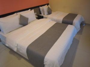 twin hotel