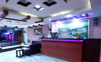 alpine hotel and apartment