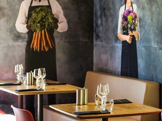Ibis Roanne,Loire>>Le Coteau,3 star