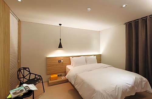 h hotel seocho