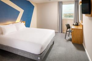 Ibis Budget London Heathrow Central,Greater London>>Cranford,3 star