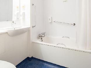 travelodge toddington m1 southbound