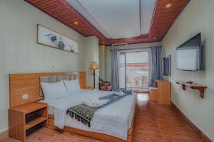 phuminh hotel riverside